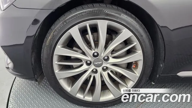 Genesis G80 2017 thumb 4