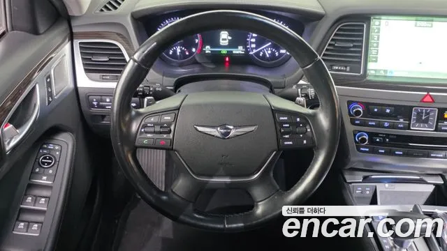 Genesis G80 2017 thumb 12