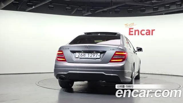 Mercedes-Benz C-Класс 2013 thumb 4