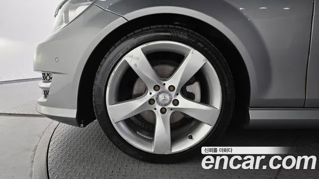 Mercedes-Benz C-Класс 2013 thumb 5