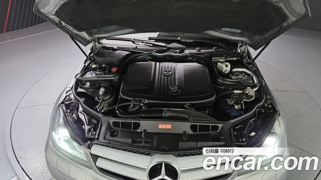 Mercedes-Benz C-Класс 2013 thumb 6