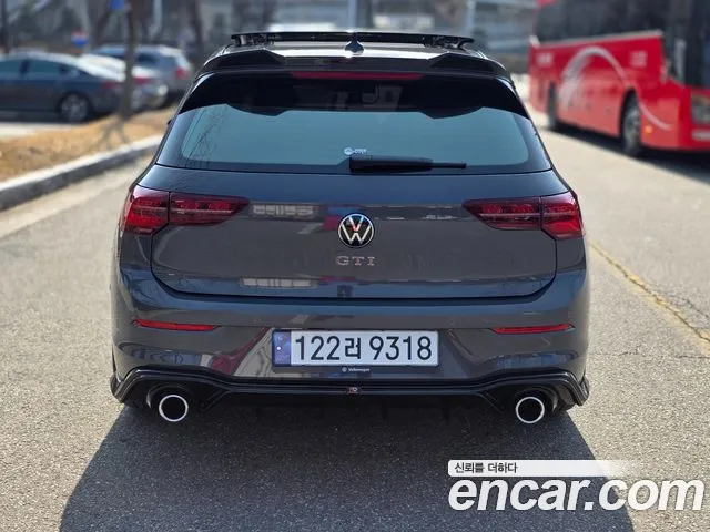 Volkswagen Golf Sportsvan 2023 thumb 3