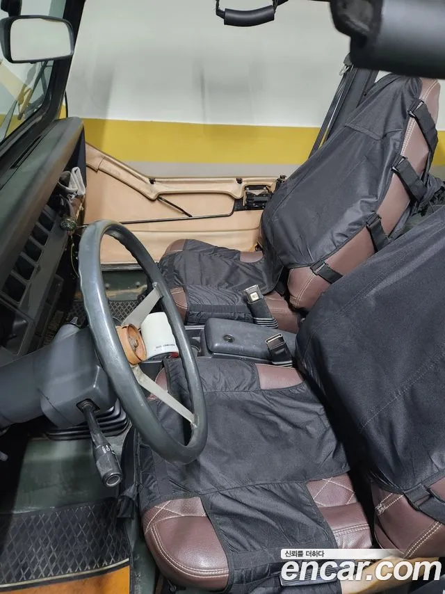 Jeep Wrangler 1992 thumb 8
