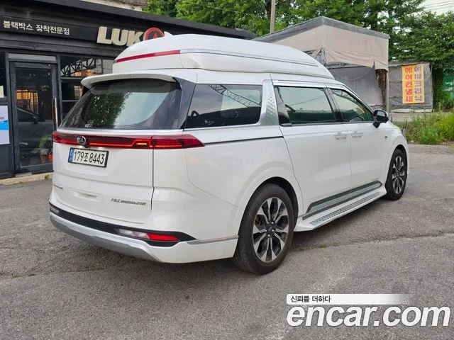 Kia Carnival 2021 thumb 2