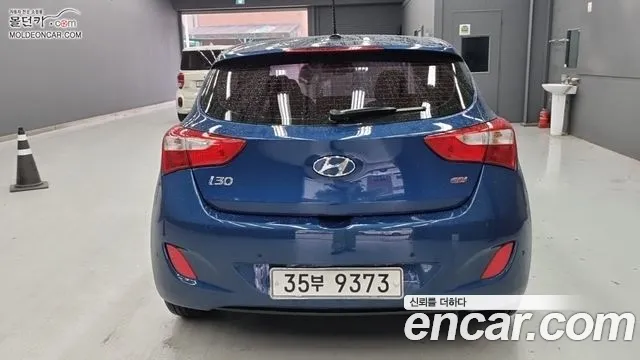 Hyundai i30 2015 thumb 4