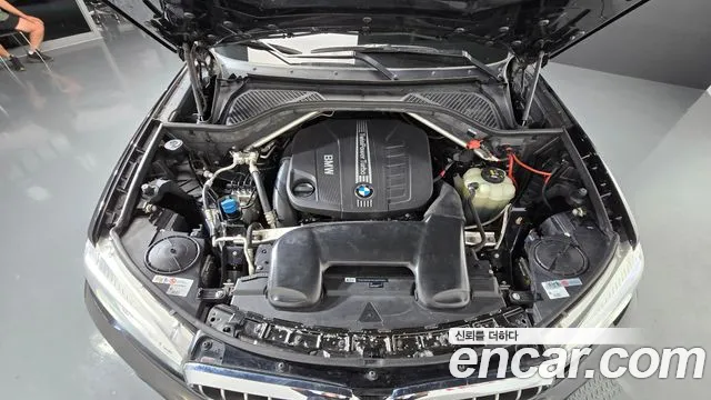 BMW X5 2018 thumb 6