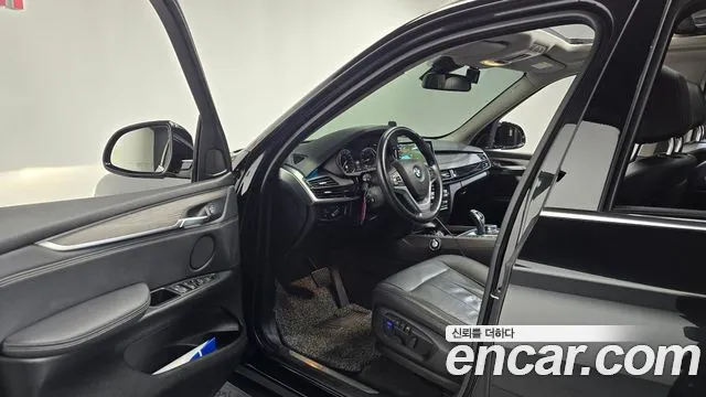 BMW X5 2018 thumb 10