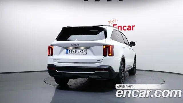 Kia Sorento 2024 thumb 4