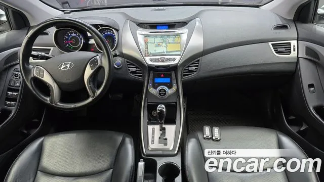 Hyundai Avante 2013 thumb 7