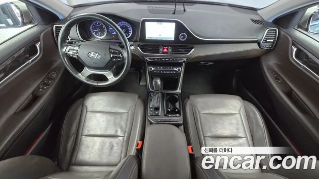 Hyundai Grandeur 2016 thumb 7