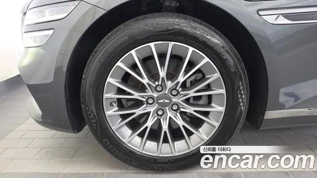 Genesis G80 2020 thumb 5