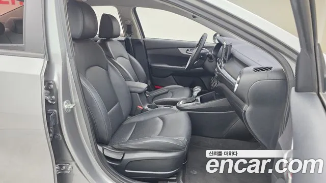 Kia K3 2021 thumb 11