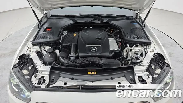 Mercedes-Benz E-Класс 2022 thumb 6