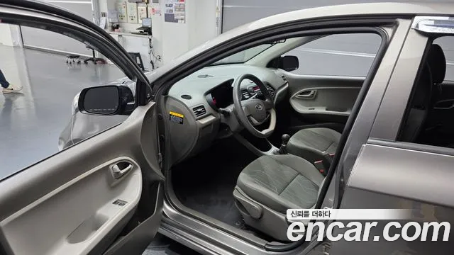 Kia Morning 2014 thumb 10