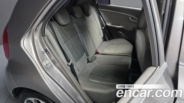 Kia Morning 2014 thumb 11