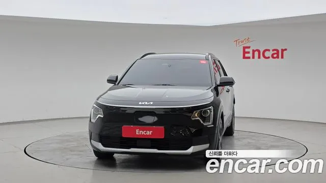 Kia Niro 2022 thumb 3