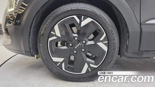 Kia Niro 2022 thumb 5