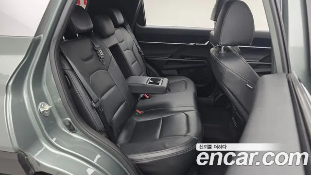 KG_Mobility_Ssangyong Torres 2022 thumb 12