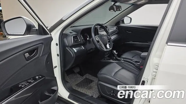 KG_Mobility_Ssangyong TIBOLI 2022 thumb 10