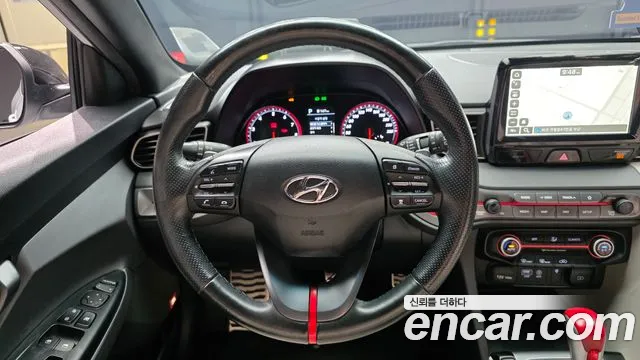 Hyundai Veloster 2018 thumb 12