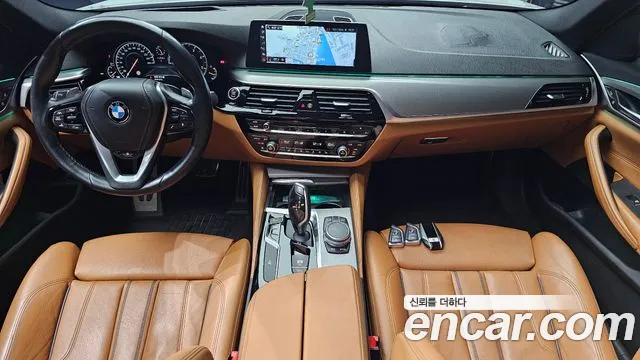 BMW 5-Series 2017 thumb 6