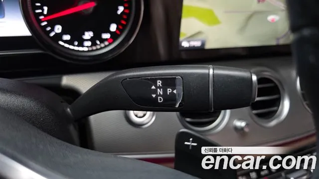 Mercedes-Benz E-Класс 2018 thumb 9