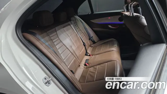 Mercedes-Benz E-Класс 2018 thumb 11