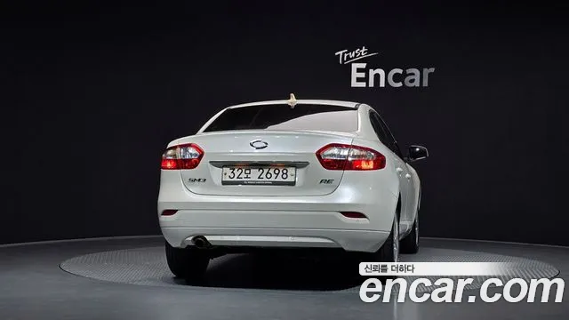 Renault-KoreaSamsung Fluence 2014 thumb 4