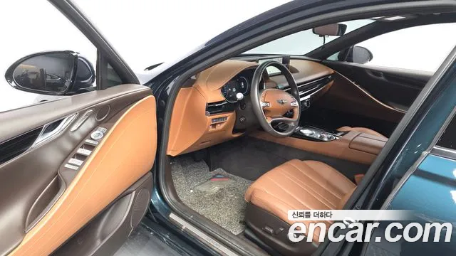 Genesis G80 2022 thumb 9