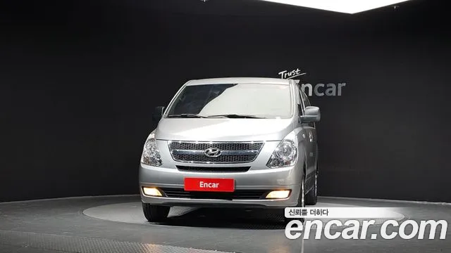 Hyundai Starex 2015 thumb 3