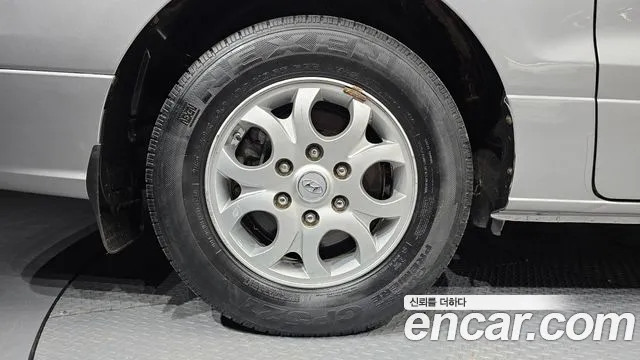 Hyundai Starex 2015 thumb 5