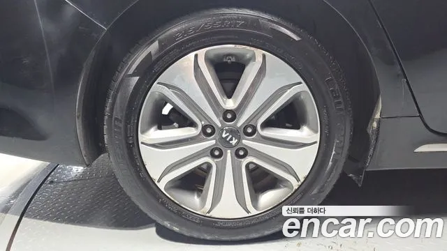 Kia K5 2016 thumb 5