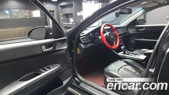 Kia K5 2016 thumb 10