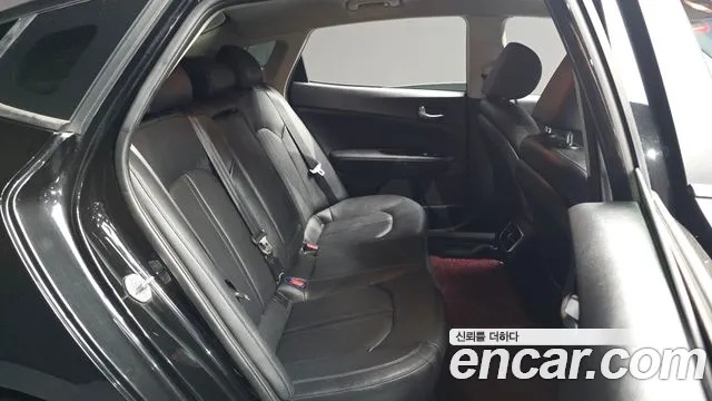 Kia K5 2016 thumb 11