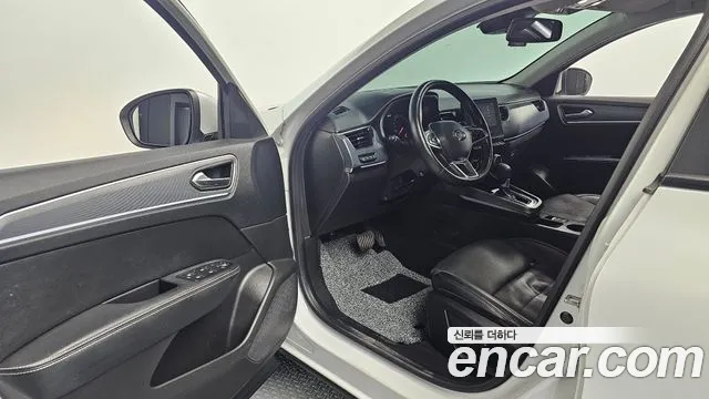 Renault-KoreaSamsung Arkana 2020 thumb 10