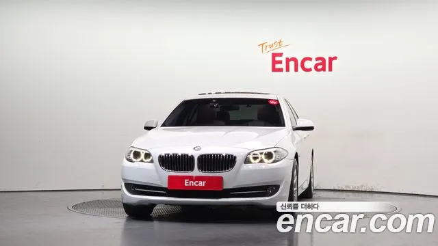 BMW 5-Series 2013 thumb 3