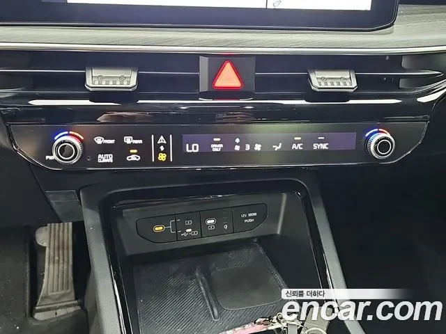 Kia K5 2024 thumb 10