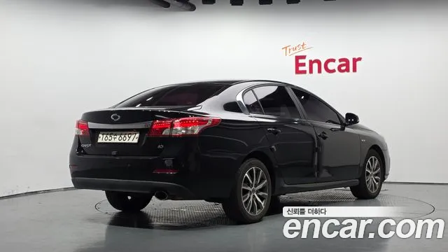 Renault-KoreaSamsung SM5 2015 thumb 2