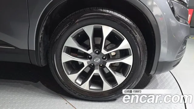 Renault-KoreaSamsung Koleos 2017 thumb 4