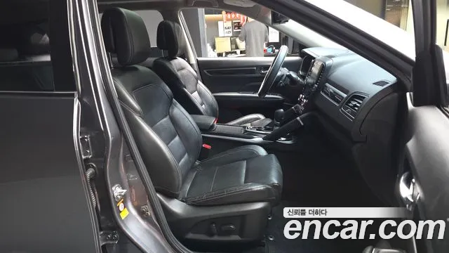 Renault-KoreaSamsung Koleos 2017 thumb 10
