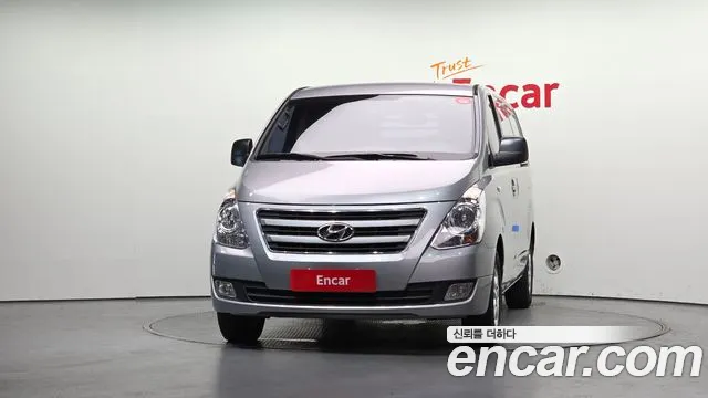 Hyundai Starex 2016 thumb 3