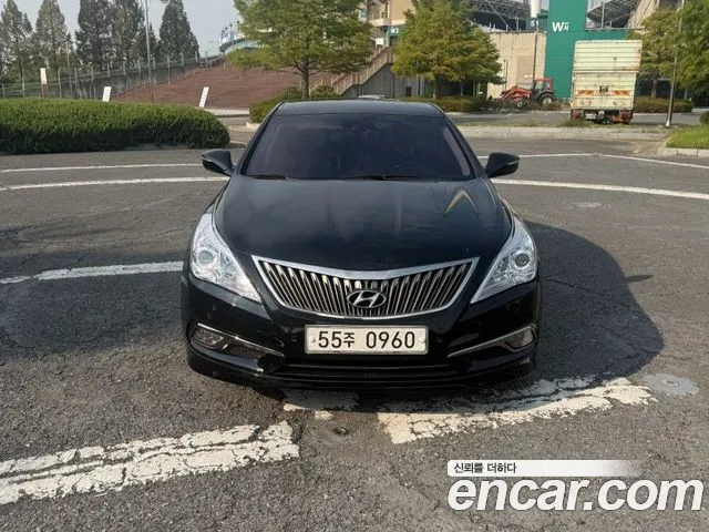 Hyundai Grandeur 2015 thumb 12