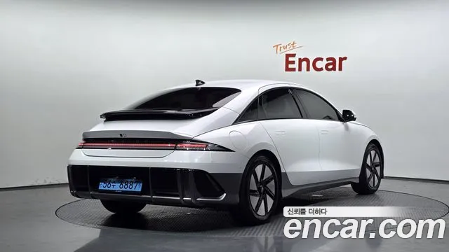 Hyundai IONIQ 6 2022 thumb 2