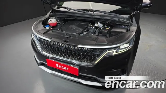 Kia Carnival 2021 thumb 6