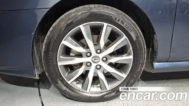 Renault-KoreaSamsung SM5 2015 thumb 5