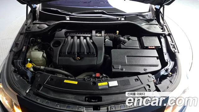 Renault-KoreaSamsung SM5 2015 thumb 6