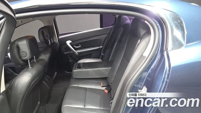 Renault-KoreaSamsung SM5 2015 thumb 12