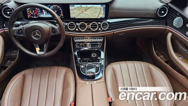 Mercedes-Benz E-Класс 2018 thumb 7