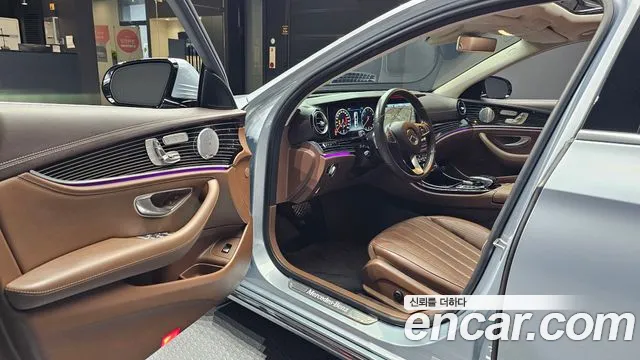 Mercedes-Benz E-Класс 2018 thumb 10
