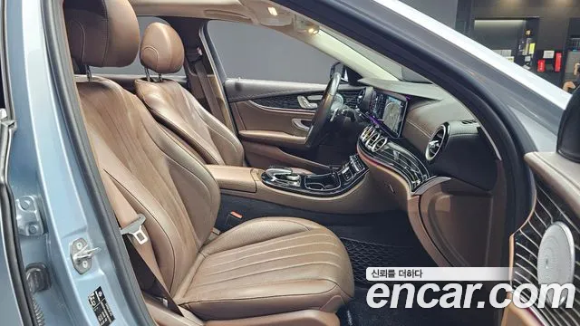 Mercedes-Benz E-Класс 2018 thumb 11